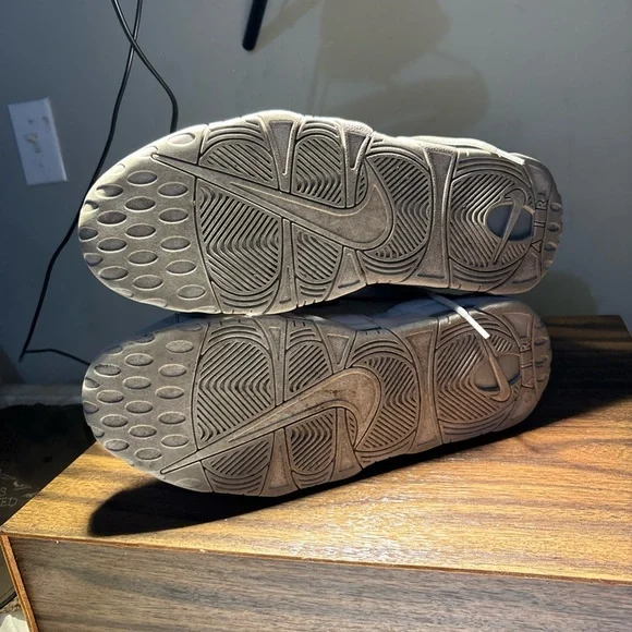 Nike Air More Uptempo 96 Photon Dust Grey-Metallic Silver, Size 11.5 FB3021-001 - Picture 5 of 8